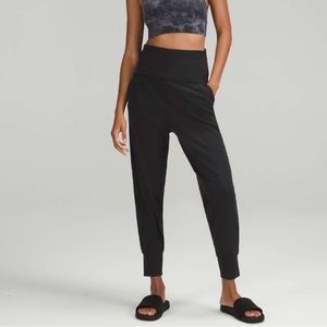 Lululemon Align Super High Rise Ribbed Waist Jogger • Black • M